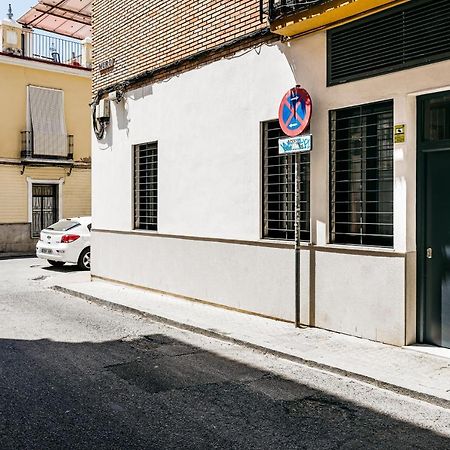 Apartamento Macarena Junto A La Basilica De La Macarena เซบีญา ภายนอก รูปภาพ